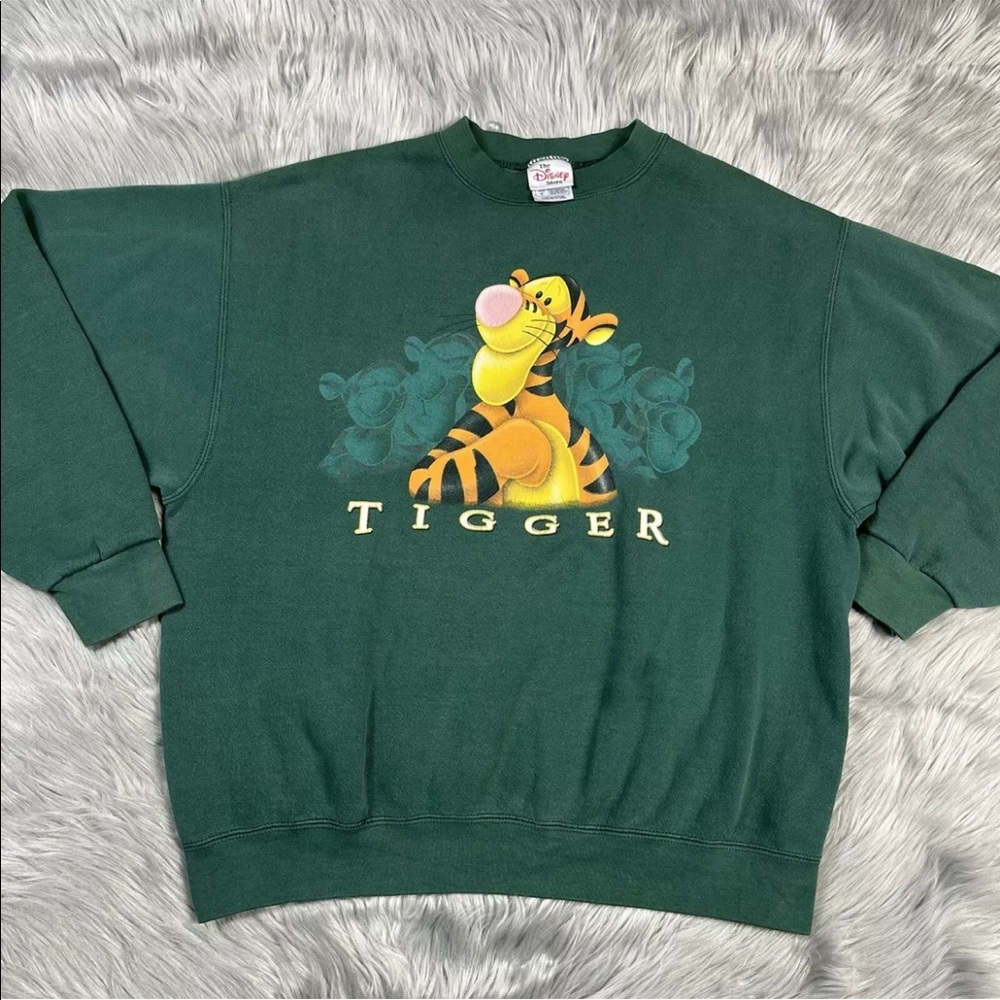 Vintage 90s Disney Store Green Winnie The Pooh Tigger Crewneck Sweater